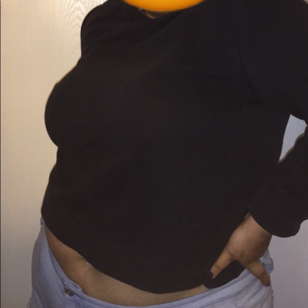 Cropped sweater